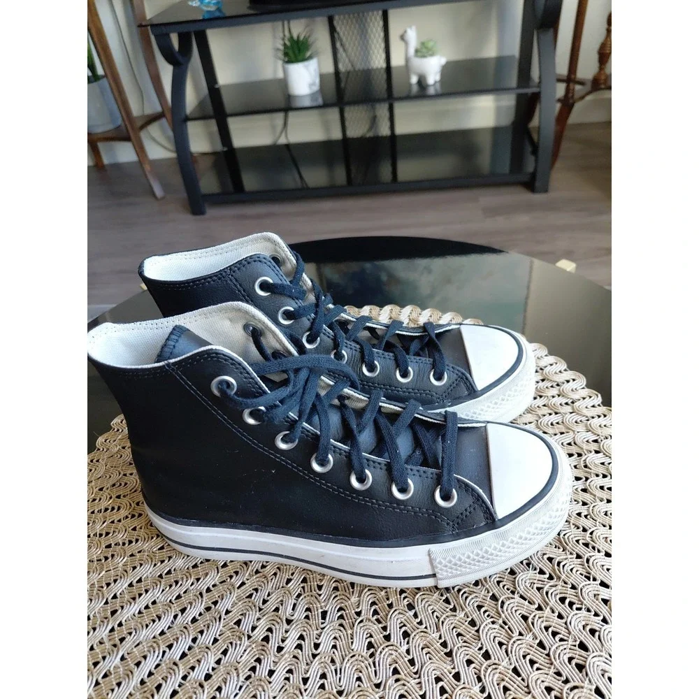 CONVERSE‎ Chuck Taylor  All Star Platform Leather J Black (A02485C) Sz 5
